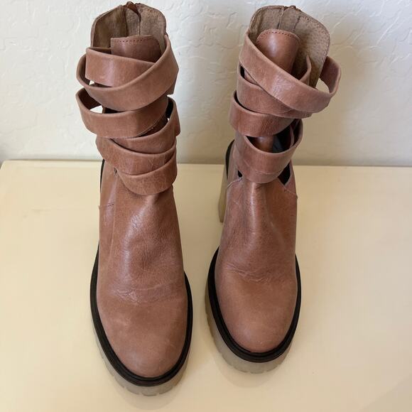 Free People Tan Leather Chunky Lug Sole Jesse Cut Out Boots Womens 36 EU - Picture 7 of 13